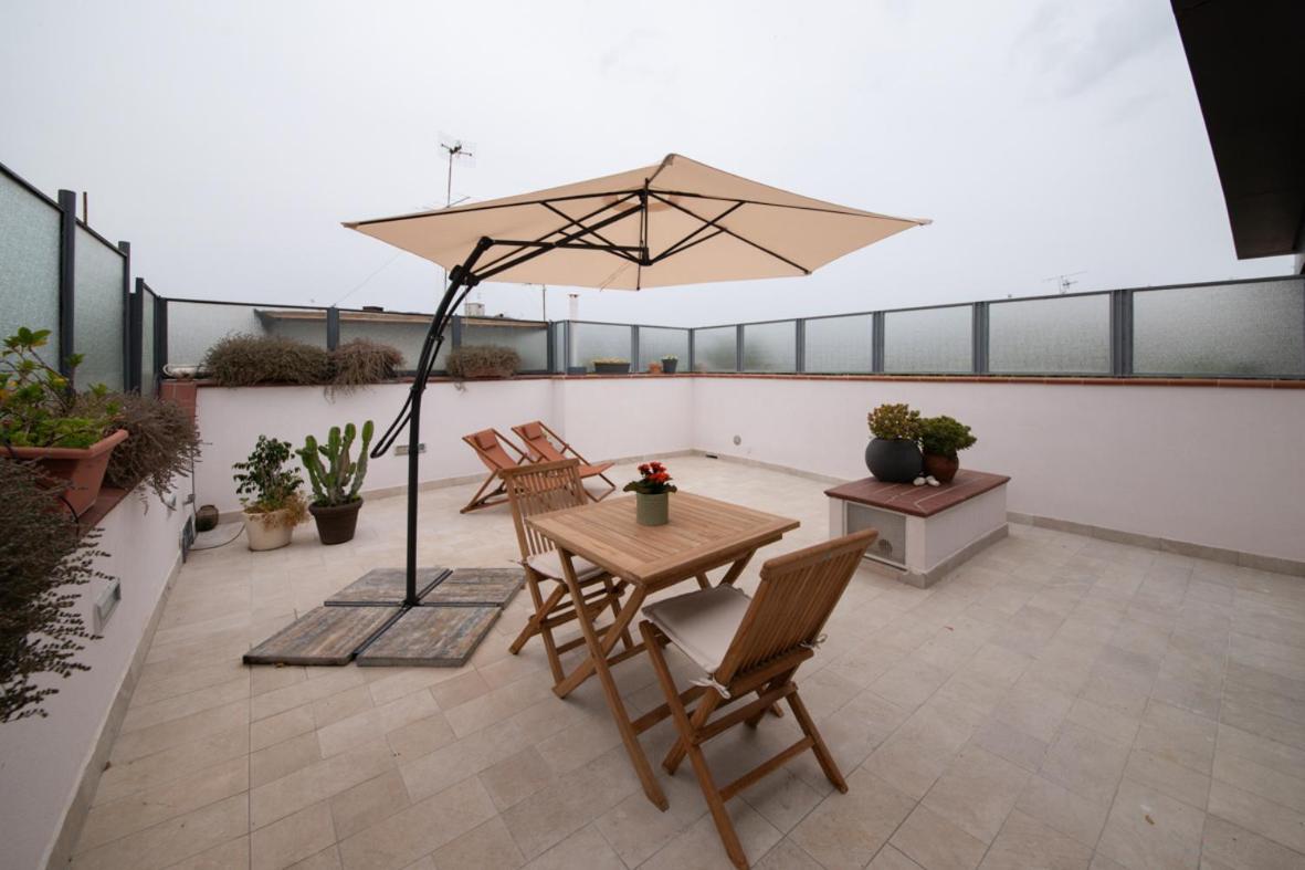 Terrazzo 44 Apartment Naples Luaran gambar